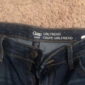 Gap girlfriend straight leg jeans size 29